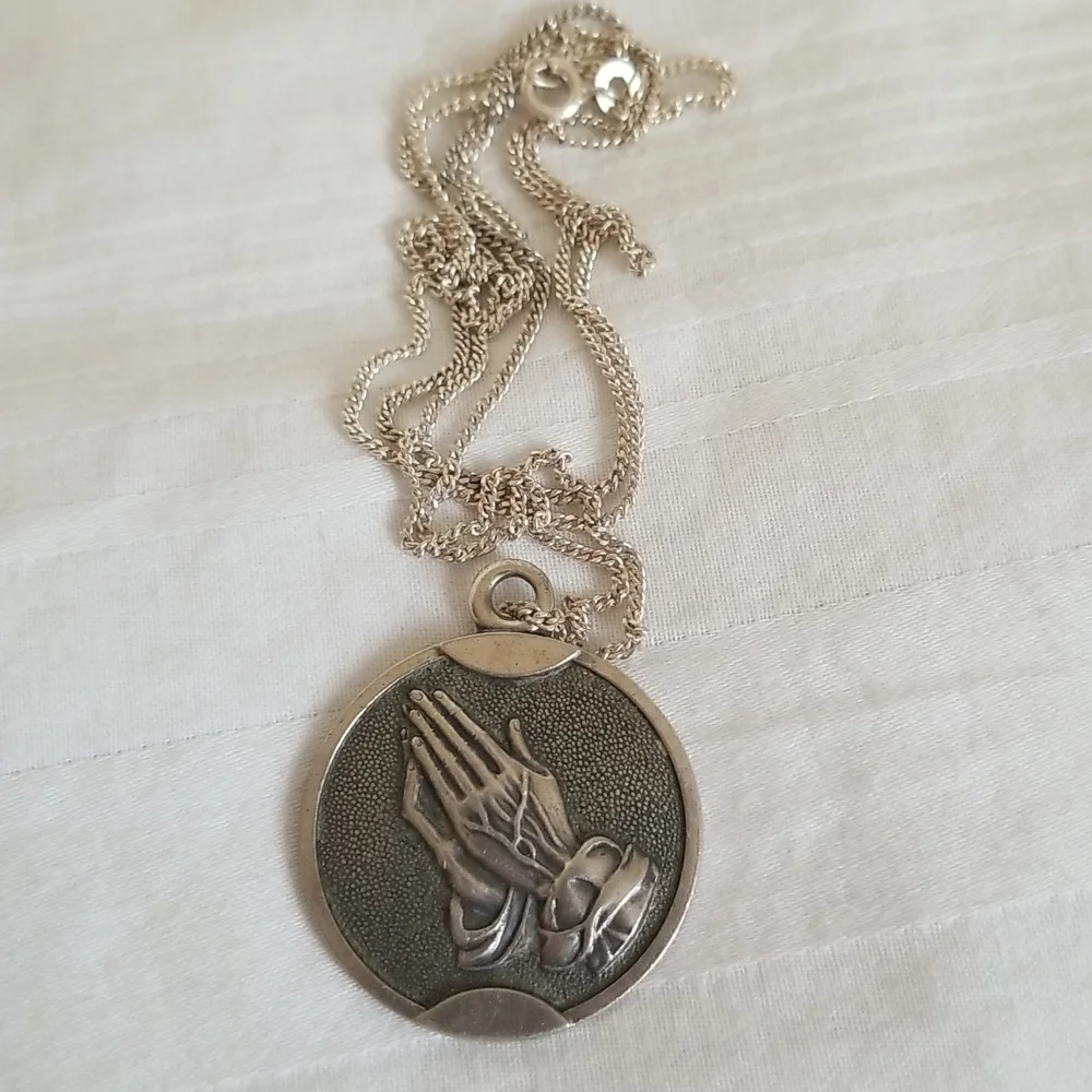 Sterling Silver Serenity Prayer Hands Necklace - Picture 2 of 6